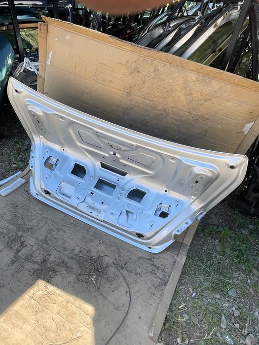 Haion Portbagaj Audi A8 Iii 4H2, 4H8, 4Hc, 4Hl 2009 - 2018