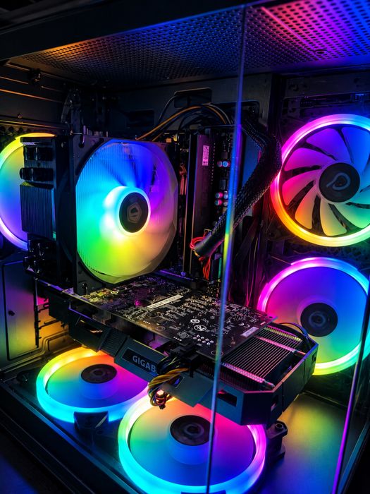 (Rezervat) PC Gaming NOU GTX 1070 8GB / Ryzen 5 / 16GB RAM / 500GB