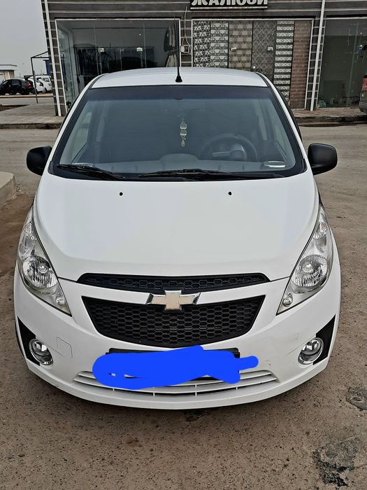 Chevrolet Spark  2011