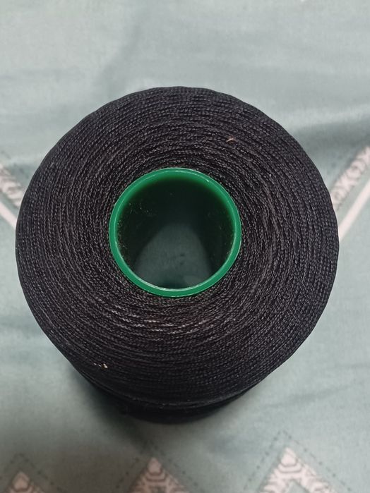 Fir cerat negru, ideal pentru cusut pielea, macrame, noduri, handmade