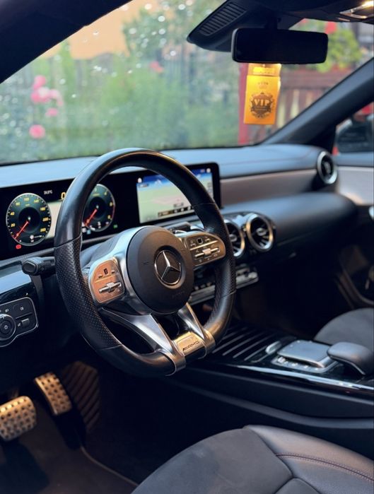 Vand Mercedes Cla 200d