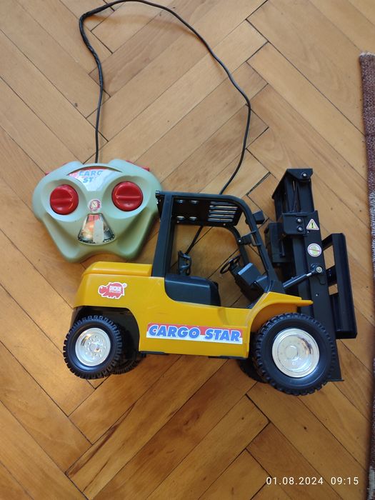 Ретро играчка Мотокар