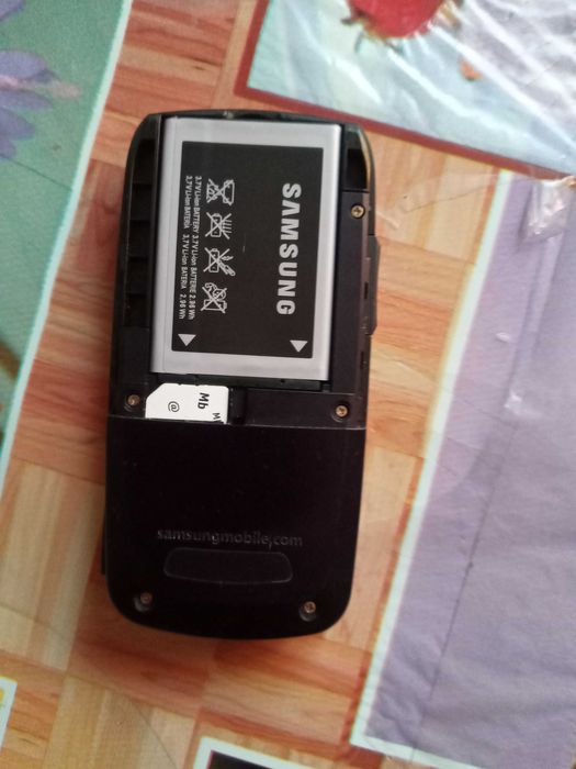 продам телефон самсунг