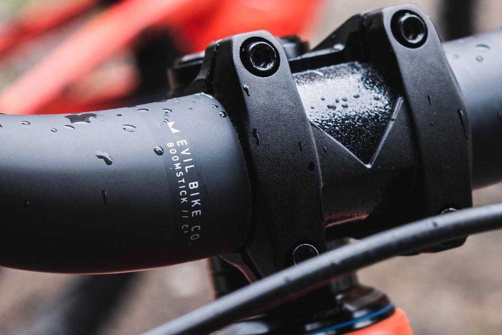 NOU! Mansoane bicicleta EVIL Palmela Handerson / pipa EVIL 12 Gauge 35