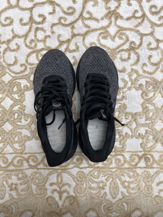 беговые кроссовки бмай