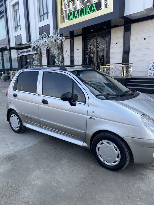 Matiz best 2010 kansaner hamma ishi qilingan tayyor moshin yangi balon