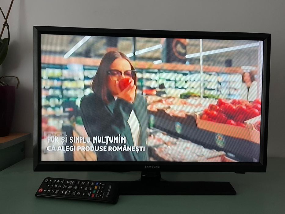 Samsung LED - TV Monitor