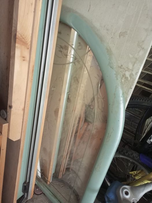 Продам гарнитур.