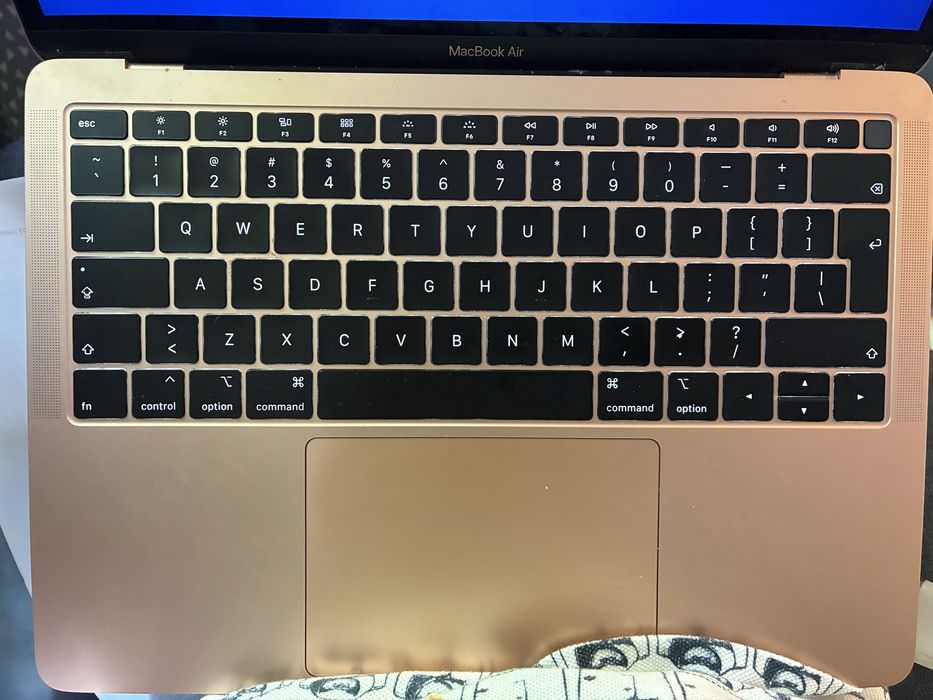 Vand macbook air 13” 2018