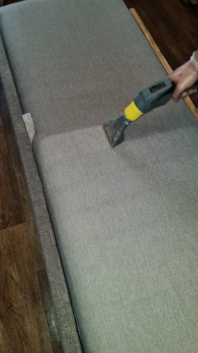 Чистка  диванов и ковров на дому