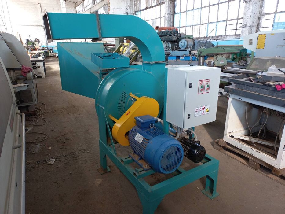 ножова дробилка 15 kw.с хидравлично подаване
