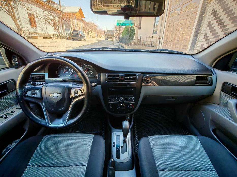 Шевралет жентра...