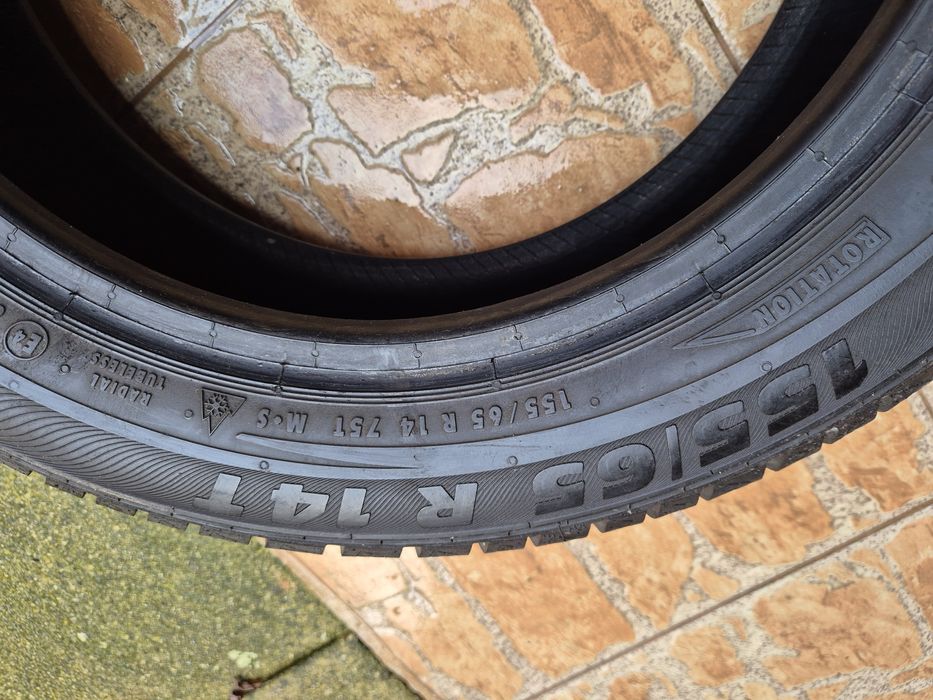 Vând cauciucuri 155/65/14 M+S set complet imp Germania//Semperit//