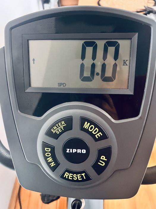 Bicicleta fitness Zipro Easy, greutate maxima utilizator 150kg