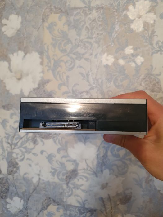 DVD, привод CD. Дисковод