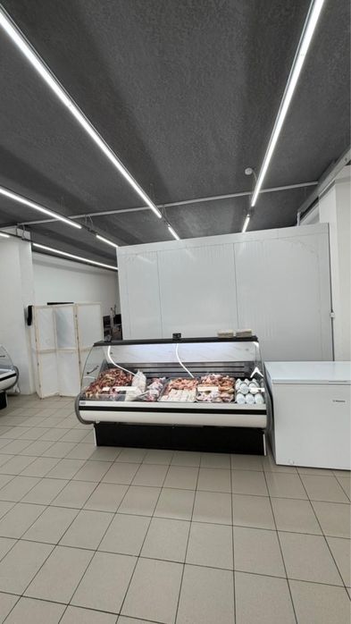 Витринный холодильник