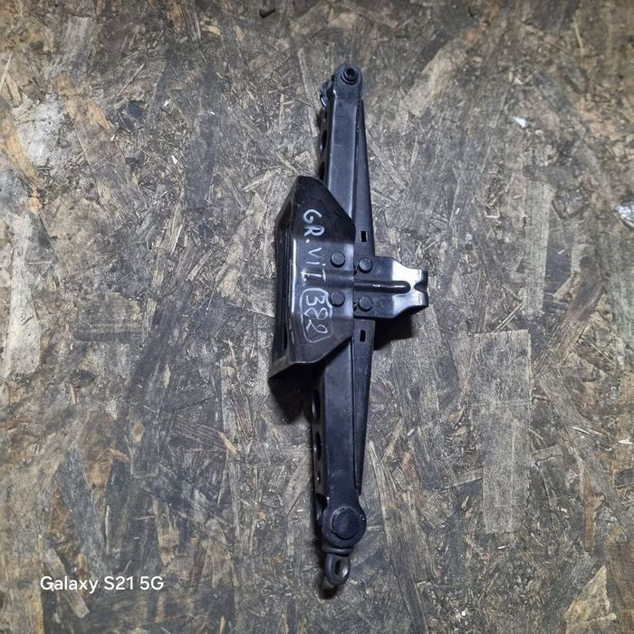 Cric Suzuki Grand Vitara 2006 - 2012 (382)