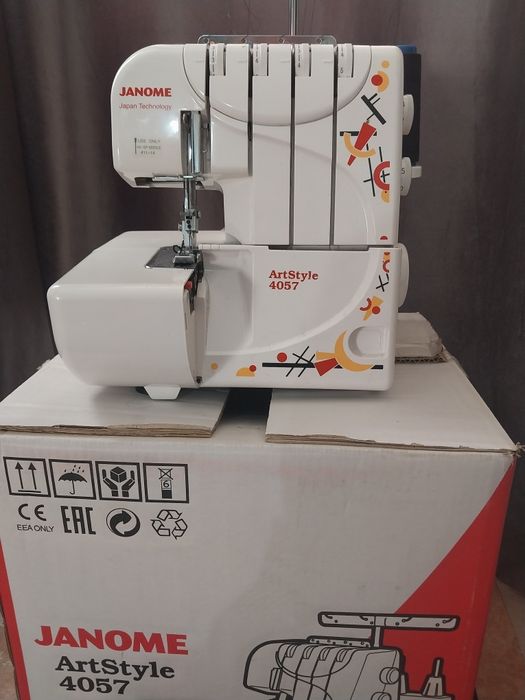 Оверлок JANOME Продам