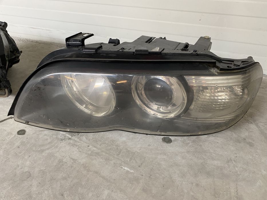 Faruri bmw x5 e53