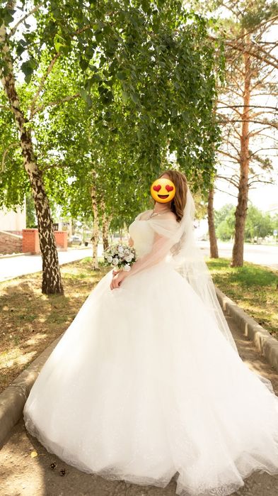 Свадебные платье