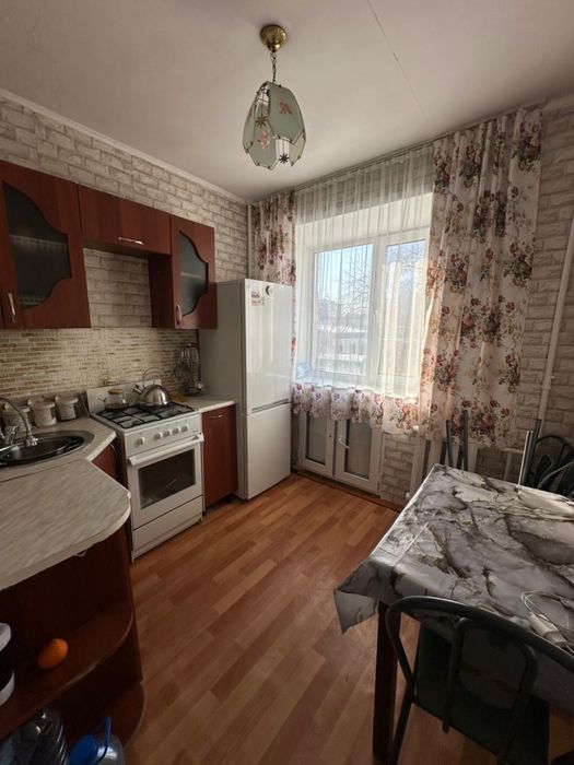 Продам 2 комн кв в центре города