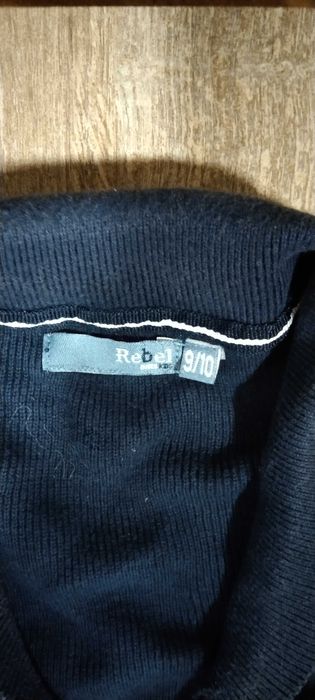 Jersee de băieți pentru scoala de 8 ani