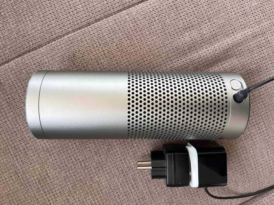 Amazon Echo Plus (1st Gen) – With built-in smart home hub