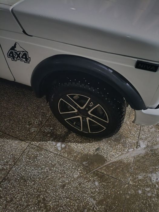 Продам ВАЗ -21214 Нива