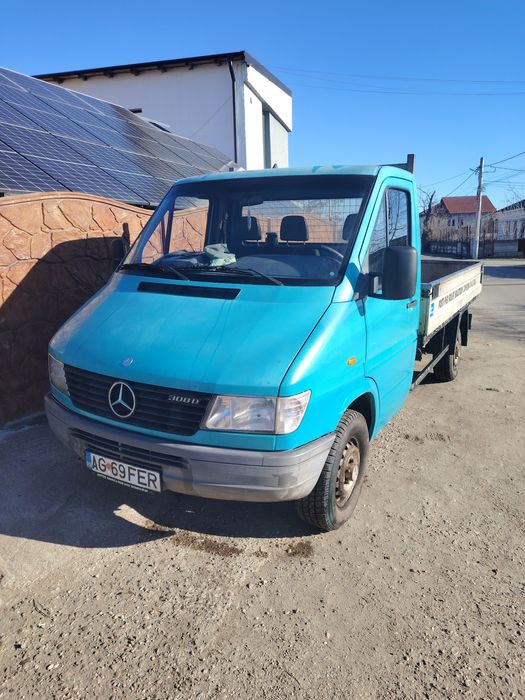 Vând Mercedes Sprinter 308d