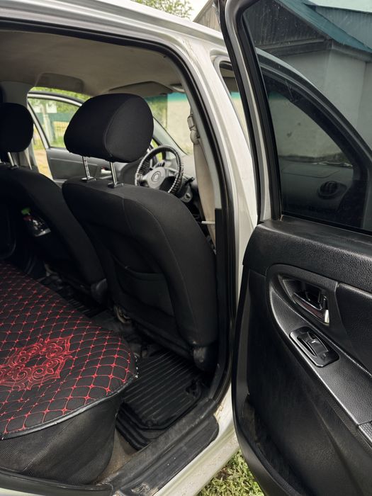 Продам машину Geely MK