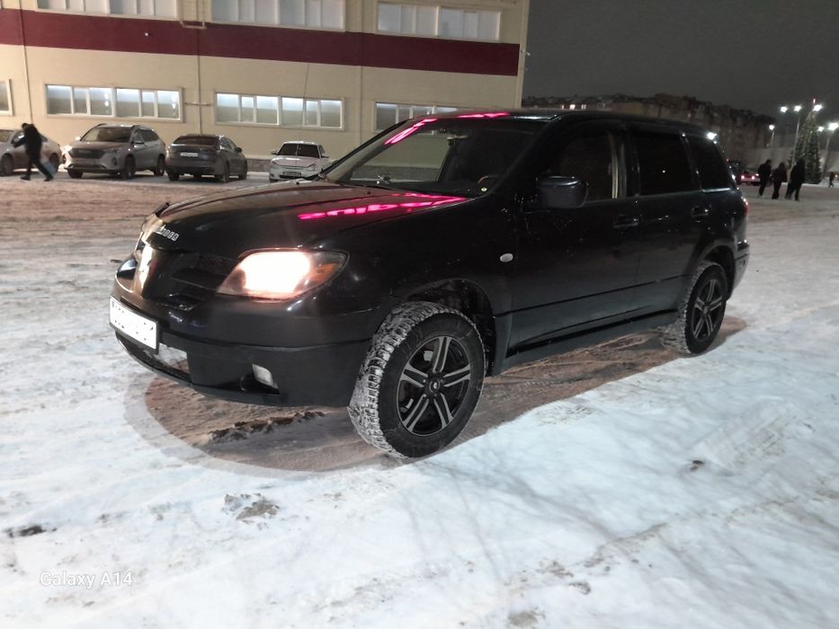 Продам оутлендер 1