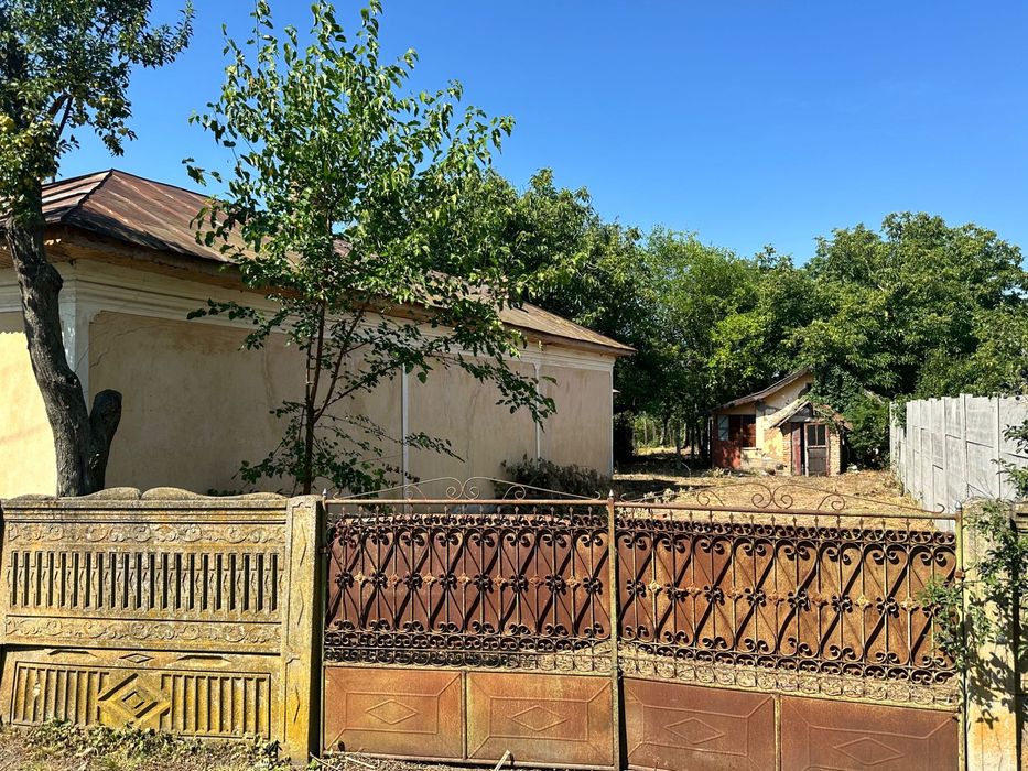 Casă de vânzare 1100mp