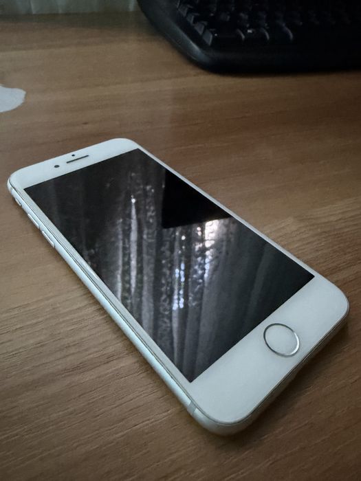 Iphone 8 64 GB White