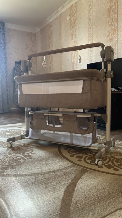 Кроватка детская