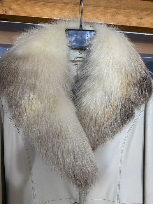 Зимно кожено женско палто