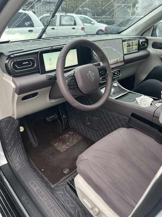 Leapmotor C11 300KM Gibrid      Dop opsiya Restayling FULL