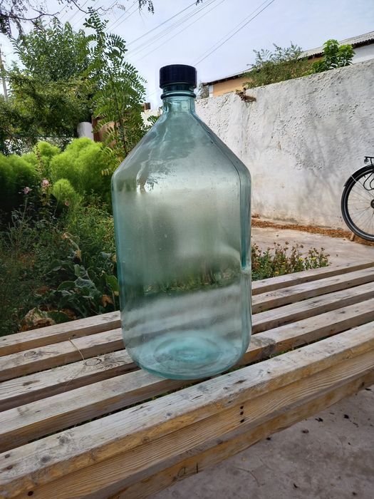 Бутыль ,20 литров