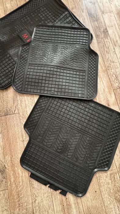 Продам полик от бмв в хорошом сост…