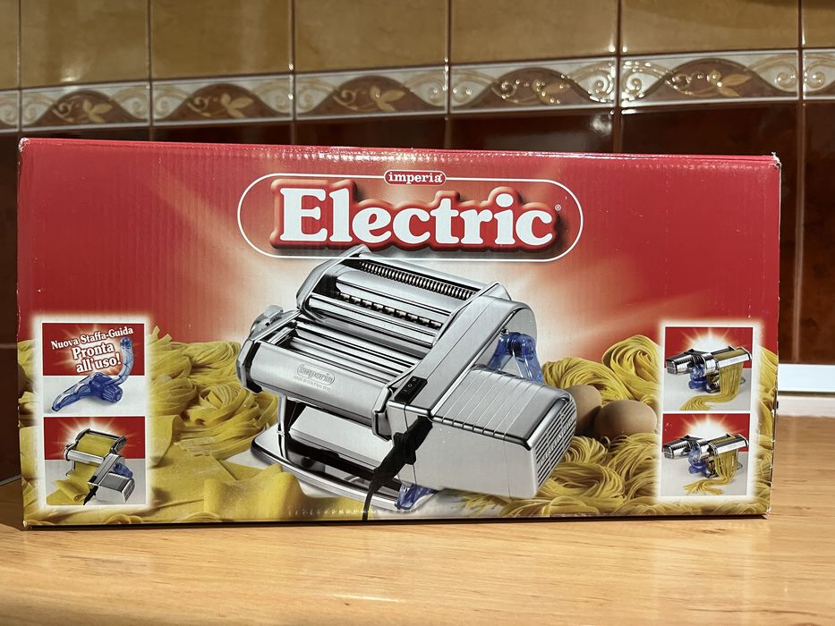 Masina electrica de facut paste Imperia