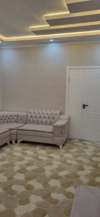 Квартира 2-х, 70м2, 5 этаж, лифт, 580 млн, янги тайёр кириб яшаш м-