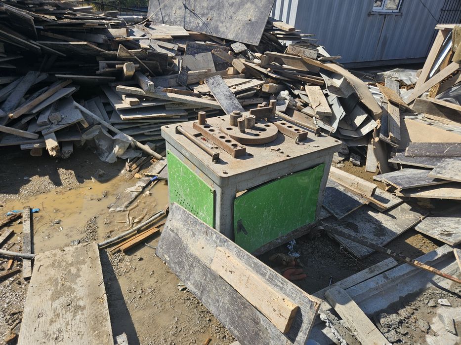 Продаю арматура гибочный станок