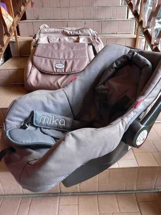 Бебешка количка ZIPPY LUX , кощница,проходилка и аспиратор за нос