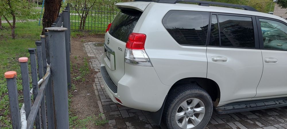 Продаю Land Cruiser Prado