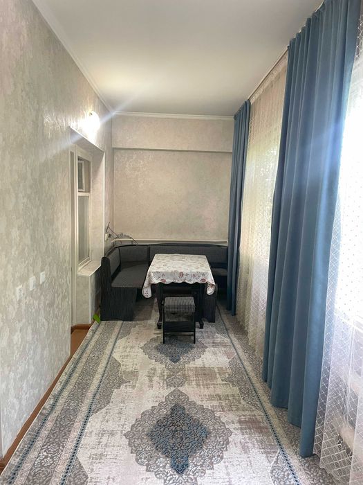 Продается 5-комнатная квартира — идеальна для жилья или бизнеса!