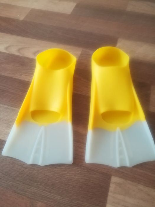 Продам ласты 5000