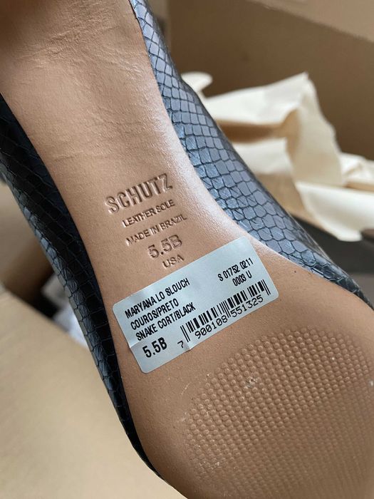 SCHUTZ черни кожени ботуши, чисто нови - Размер US 5.5 / EU 36
