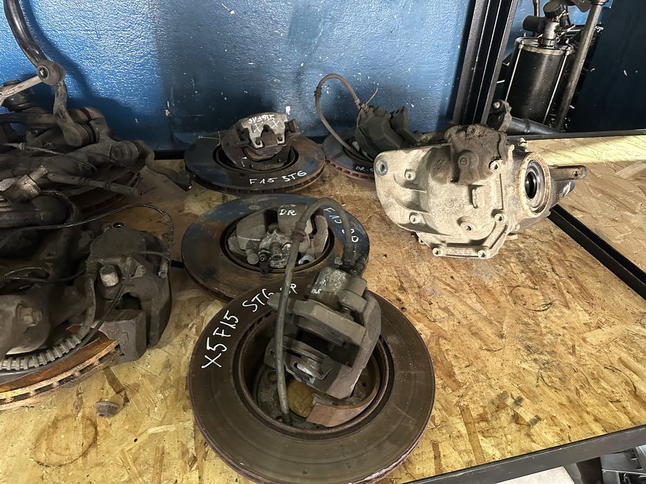 Fuzeta / Brate / discuri / Etrier BMW X5 X6 F15 F16 2013-2019 mecanica
