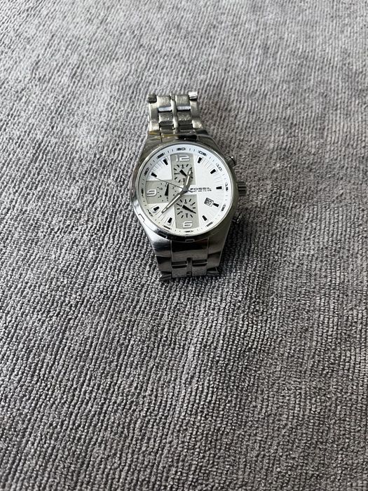 Наручные часы Fossil