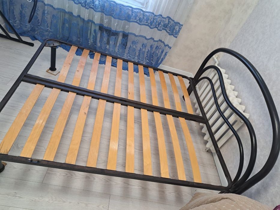 Срочно продам кровать