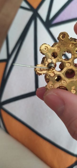 Продаю брошь СССР